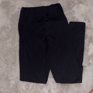 Soft lightweight black leggings